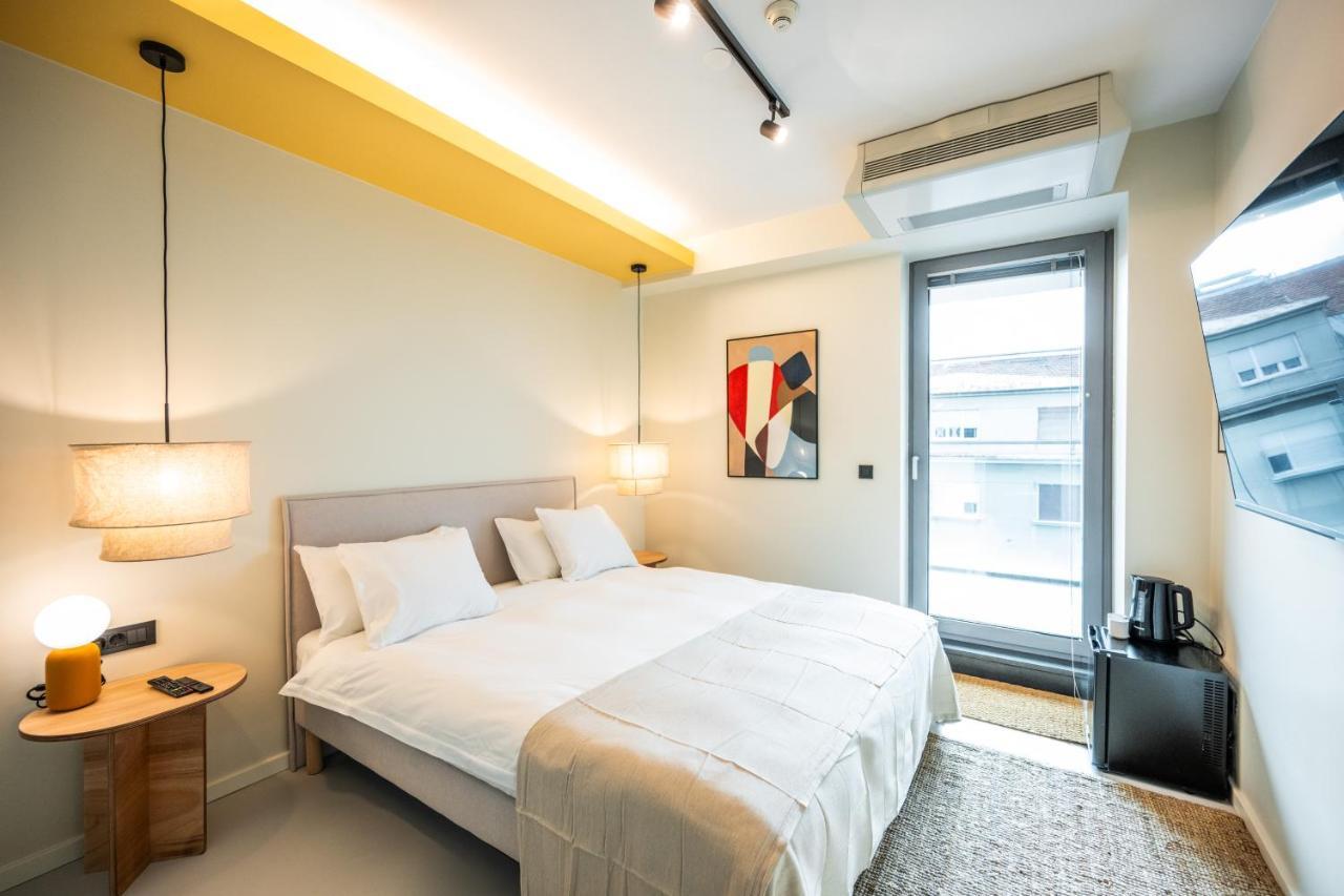 Design Rooms - Kvaternik Square Загреб Екстериор снимка