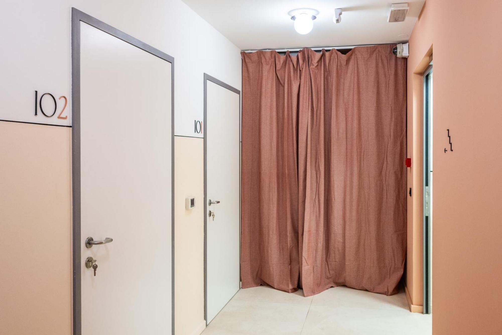 Design Rooms - Kvaternik Square Загреб Екстериор снимка