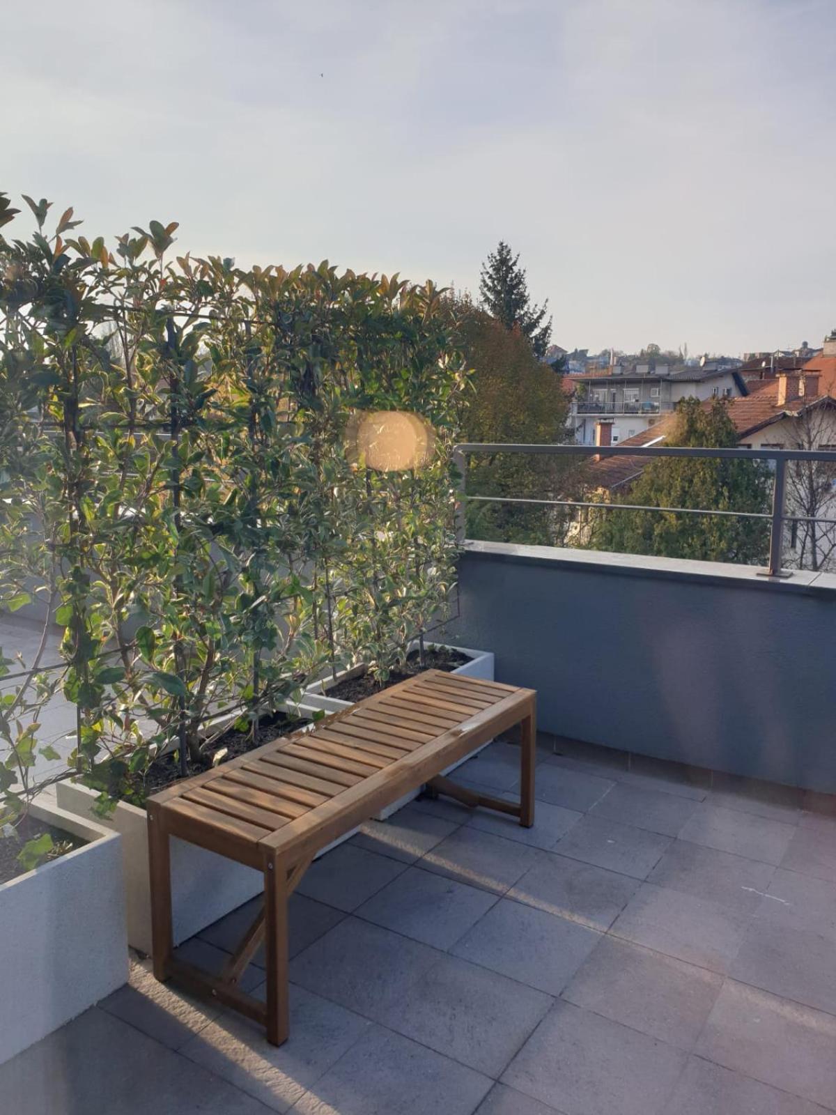 Design Rooms - Kvaternik Square Загреб Екстериор снимка